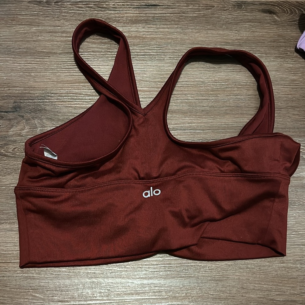 Alo Rust Red Ruched Sports Bra - Picture 2 of 2